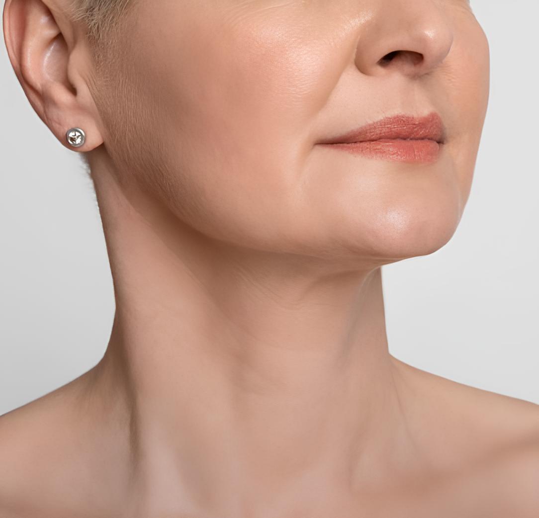 Malora SkinGlow Neck Balm
